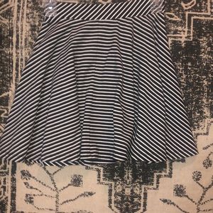 So Kohl’s Black and White Striped Skirt